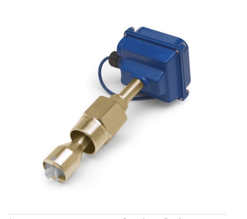 Insertion flow sensor with brass fitting